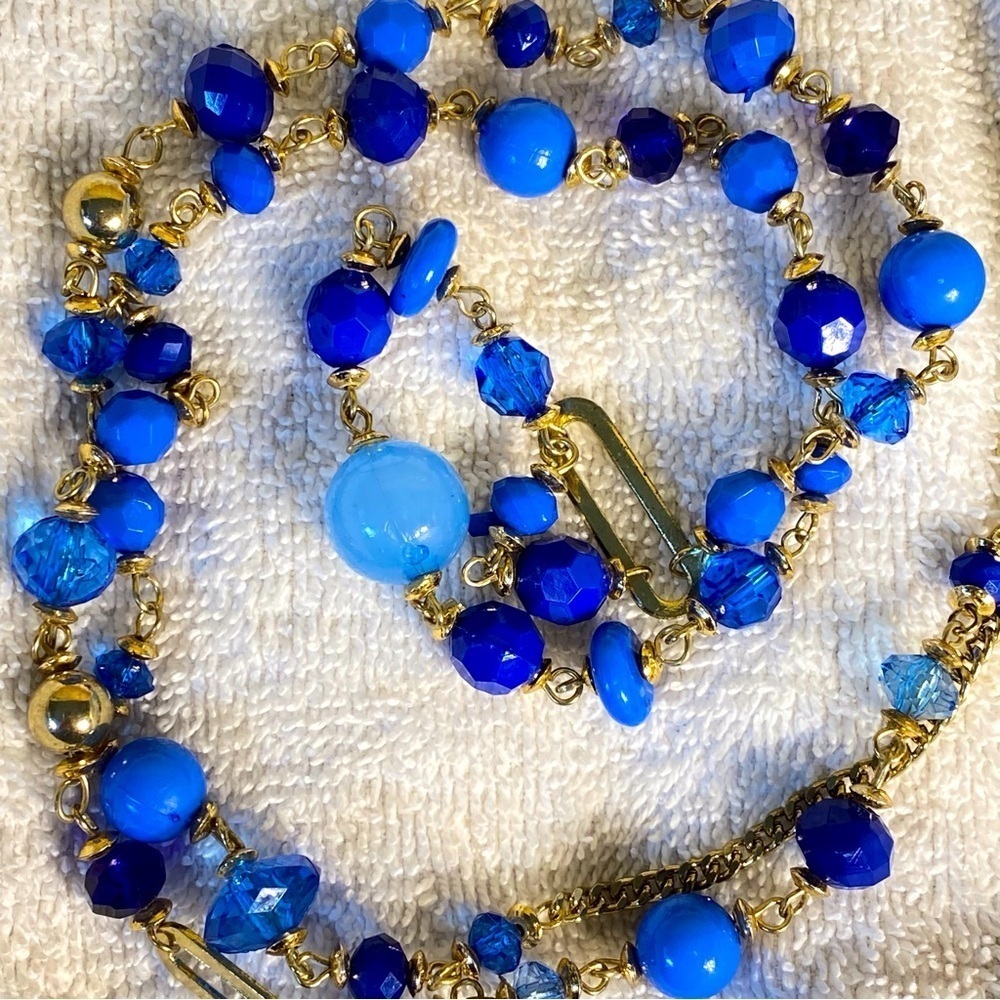 6 for$20❤️bundle item! Extra long glass beaded  necklace for the elongated/ look